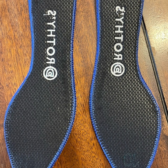 LIKE NEW! ROTHY’S - Picture 4 of 8